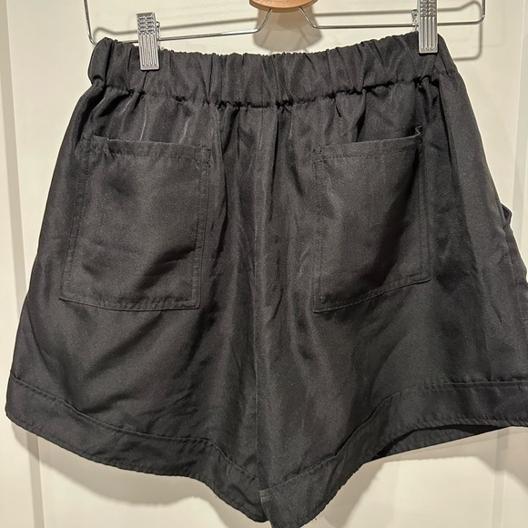 High Rise Shorts - Picture 5 of 6